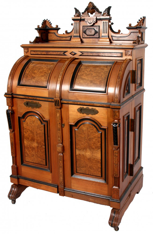Wooten extra grade three-hinge cabinet secretary, 76 inches tall (est. $15,000-$25,000). Image courtesy of Fontaine’s Auction Gallery.